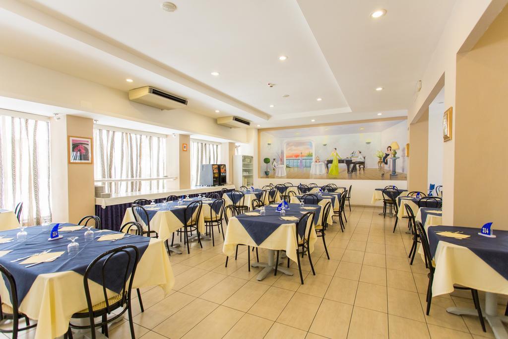 Hotel Clipper 카톨리카 외부 사진